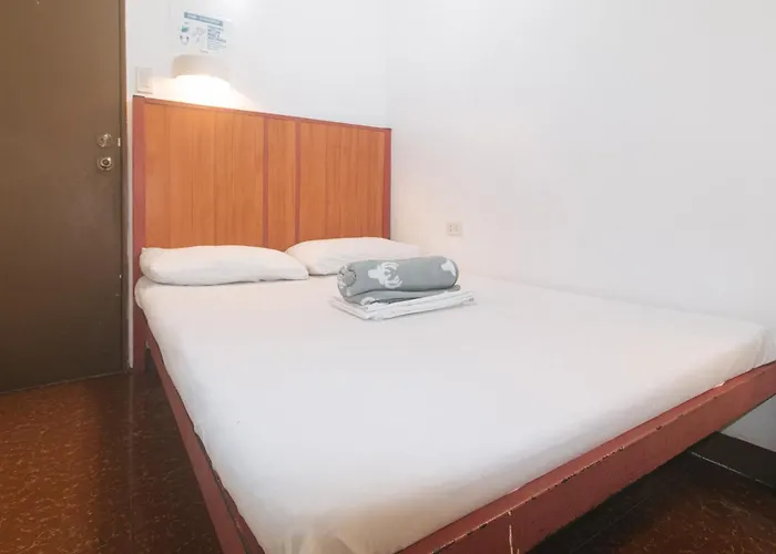 Malate By Reddoorz Hotel