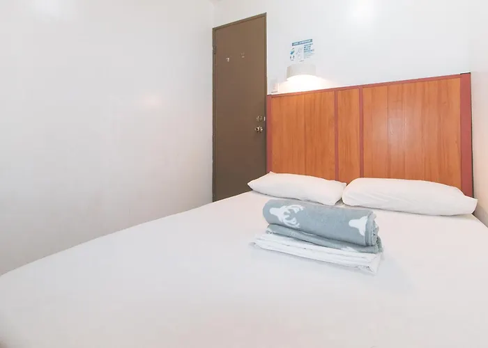 Malate By Reddoorz * Manilla