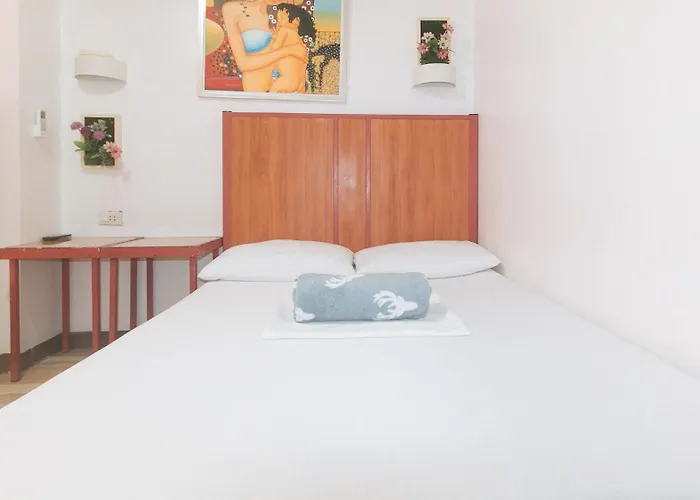 Hotel Malate By Reddoorz