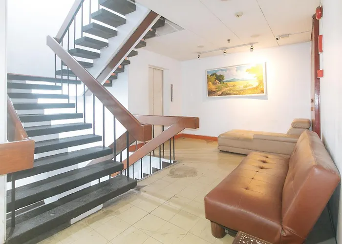 Malate By Reddoorz Hotel Manilla