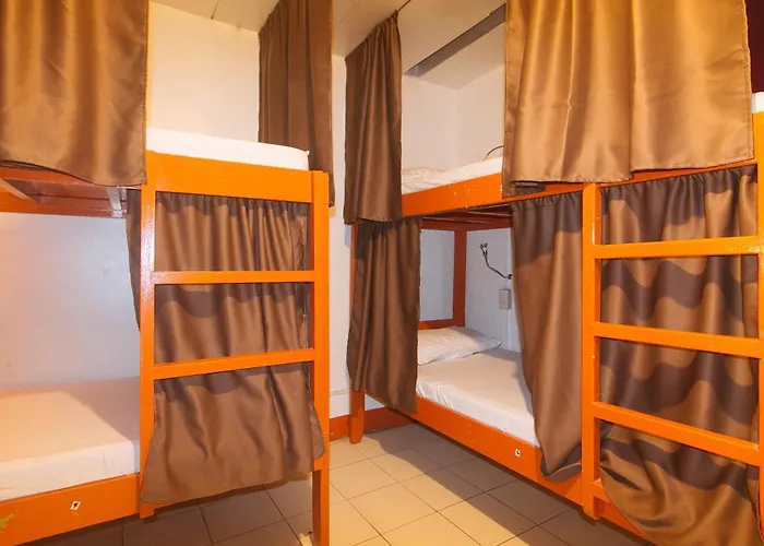 Malate By Reddoorz *